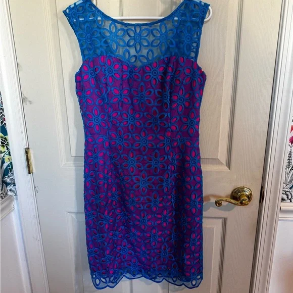 Lilly Pulitzer Selena Royce Blue Daisy Floral Eyelet Dress size 8 - Picture 3 of 6